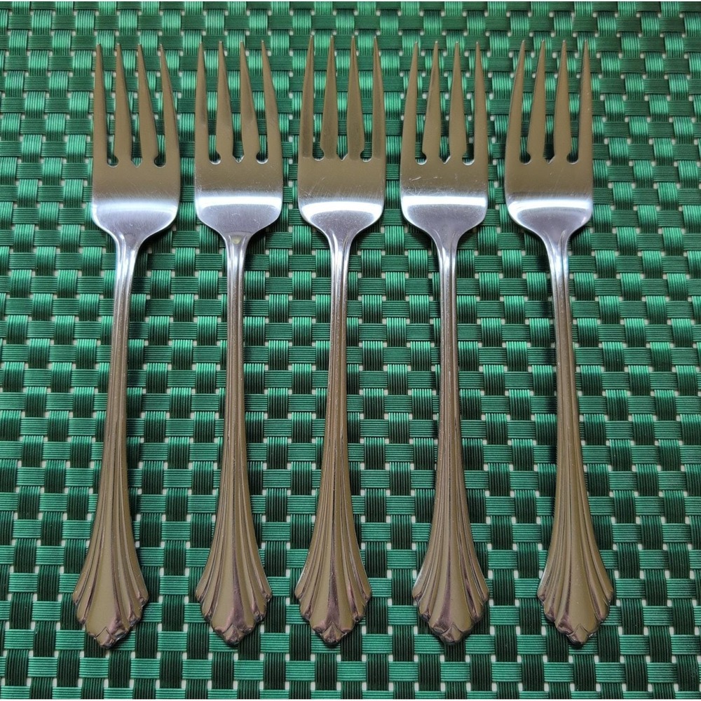 Oneida BANCROFT Salad Forks Set Lot of 5 Stainless Flare Tip Ridged Glossy USA